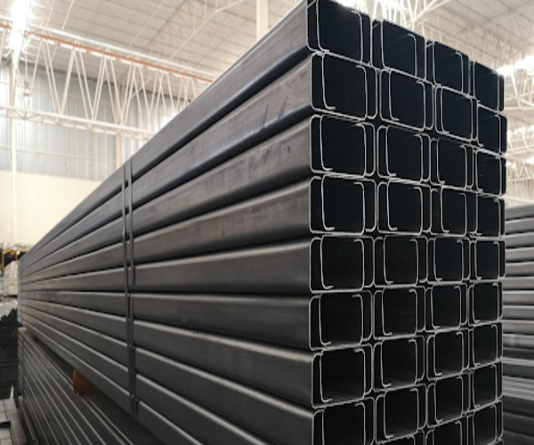 Perfil C galvanizado (1)
