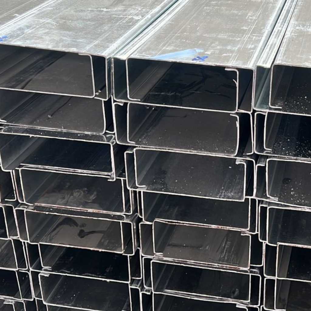 Perfil Tipo C para Tejas UPVC Cubiertas Polycomex Importadores Colombia (1)